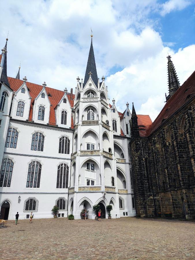 Goldrausch - Glanzvolle Ferienwohnung In Meissen Am Lutherplatz Eksteriør bilde